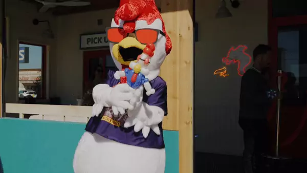 Daddy's Chicken Shack Mascot